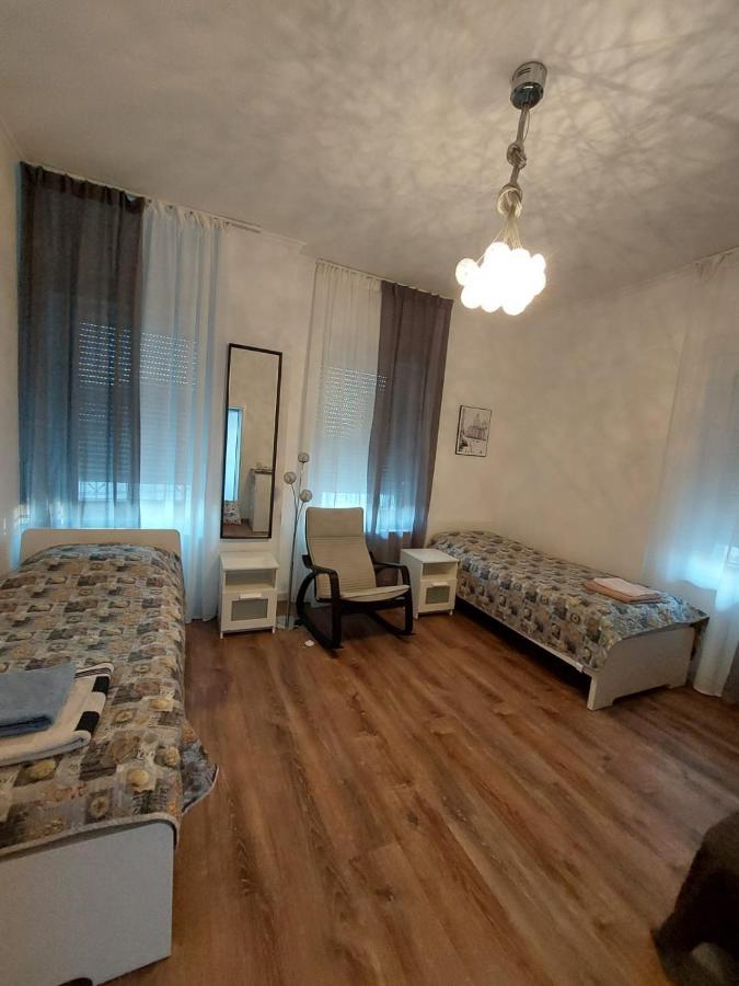 Gaestewohnung Mit Kueche Magdeburg An Der Elbe Exteriör bild