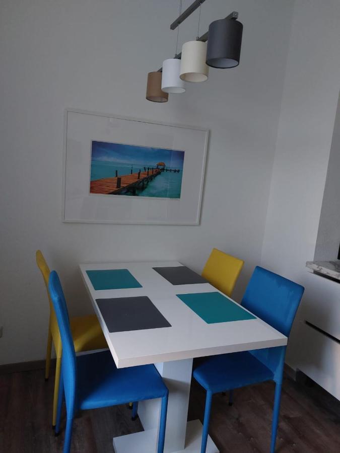 Gaestewohnung Mit Kueche Magdeburg An Der Elbe Exteriör bild